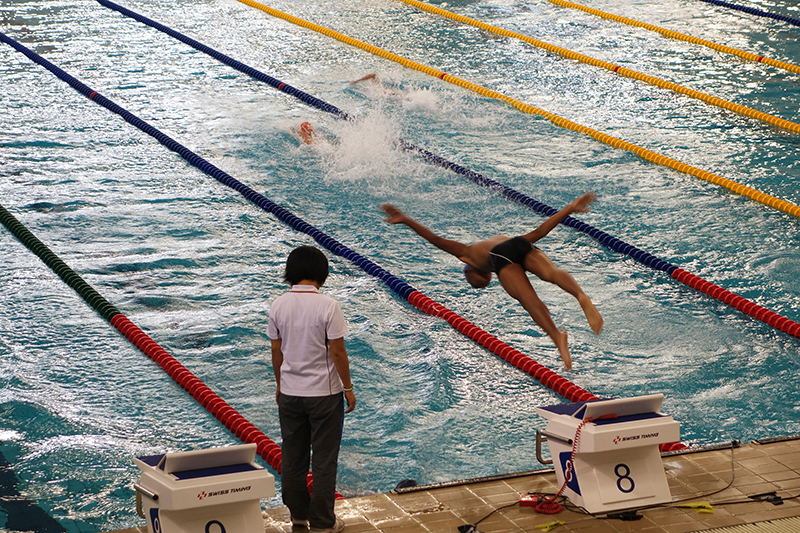 高雄市中等學校運動會游泳比賽